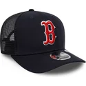marineblaue-trucker-kappe-9seventy-stretch-snap-evergreen-der-boston-red-sox-mlb-von-new-era