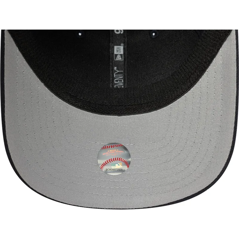 granatowa-czapka-trucker-9seventy-stretch-snap-evergreen-boston-red-sox-mlb-new-era