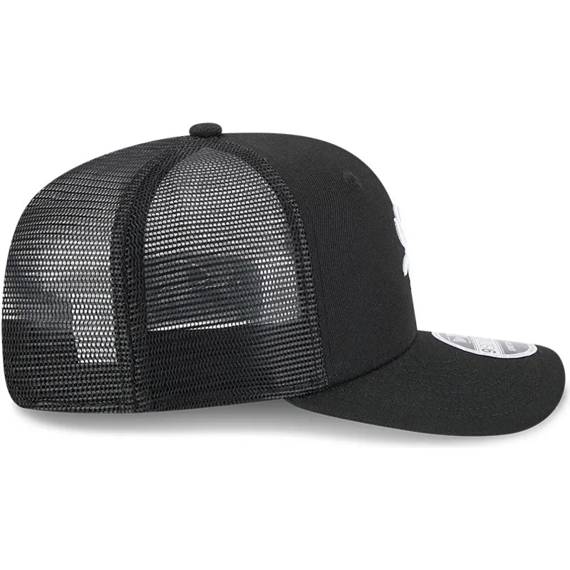 schwarze-trucker-kappe-9seventy-stretch-snap-evergreen-der-chicago-white-sox-mlb-von-new-era