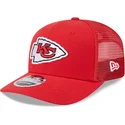 czerwona-czapka-trucker-9seventy-stretch-snap-evergreen-kansas-city-chiefs-nfl-new-era