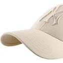 beige-kurvad-keps-snapback-med-beige-mvp-ballpark-logotyp-fran-new-york-yankees-mlb-av-47-brand