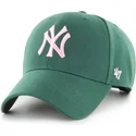 gron-kurvad-snapback-keps-med-rosa-mvp-logotyp-fran-new-york-yankees-mlb-av-47-brand