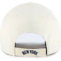 gorra-curva-beige-y-azul-marino-ajustable-mvp-two-tone-de-new-york-yankees-mlb-de-47-brand