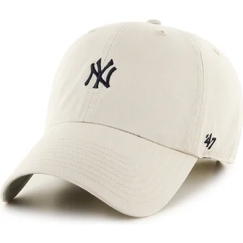 Cappellino curvo beige regolabile Clean Up Base Runner Mini Logo dei New York Yankees MLB di 47 Brand