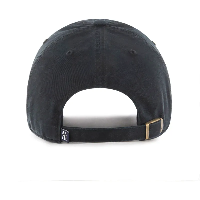 casquette-courbee-noire-ajustable-avec-logo-noir-clean-up-new-york-yankees-mlb-47-brand