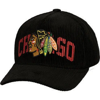 Svart böjd keps snapback Arch Stamp Pro från Chicago Blackhawks NHL av Mitchell & Ness