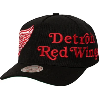 Cappellino curvo nero snapback Busted Pro di Detroit Red Wings NHL di Mitchell & Ness