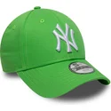 casquette-courbee-verte-ajustable-pour-enfant-9forty-essential-new-york-yankees-mlb-new-era