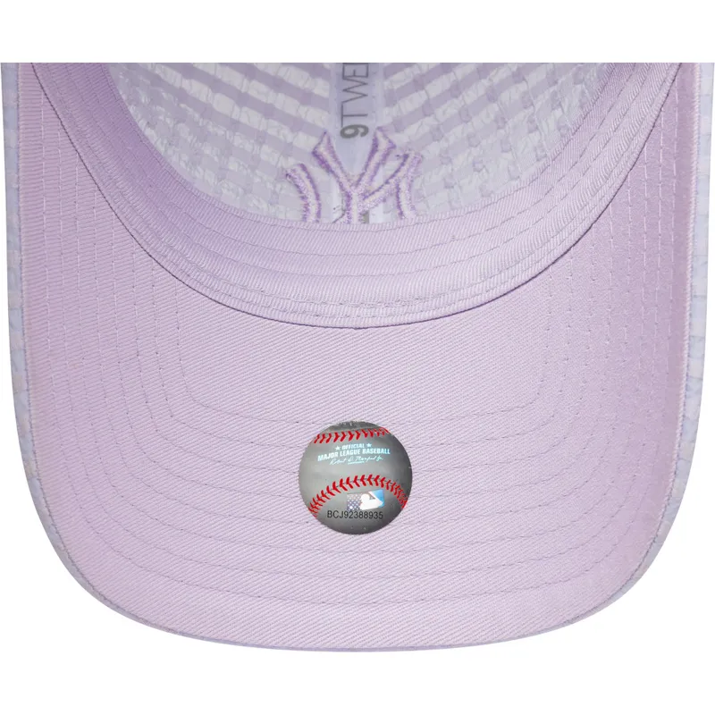 casquette-courbee-violette-ajustable-avec-logo-violet-pour-femme-9twenty-seersucker-new-york-yankees-mlb-new-era