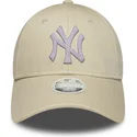 new-era-curved-brim-women-9forty-metallic-new-york-yankees-mlb-beige-adjustable-cap