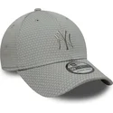 casquette-courbee-grise-ajustee-39thirty-stretch-mesh-new-york-yankees-mlb-new-era