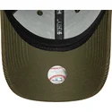 grune-verstellbare-curved-cap-9forty-soft-cord-der-new-york-yankees-mlb-von-new-era