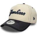 gebogene-beige-und-marineblaue-snapback-kappe-e-frame-city-icon-von-new-york-yankees-mlb-von-new-era