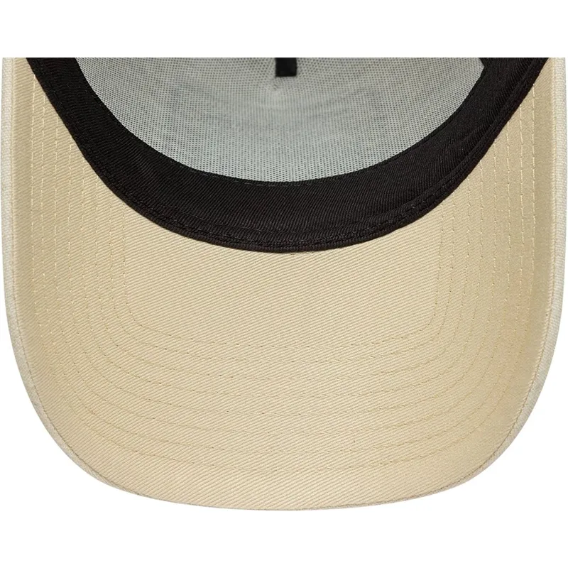 beige-gebogene-snapback-kappe-e-frame-patch-linen-von-new-era