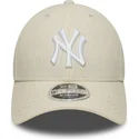 gorra-curva-beige-snapback-9forty-m-crown-linen-de-new-york-yankees-mlb-de-new-era