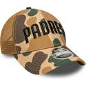 trucker-cap-camouflage-9forty-m-crown-wordmark-san-diego-padres-mlb-von-new-era