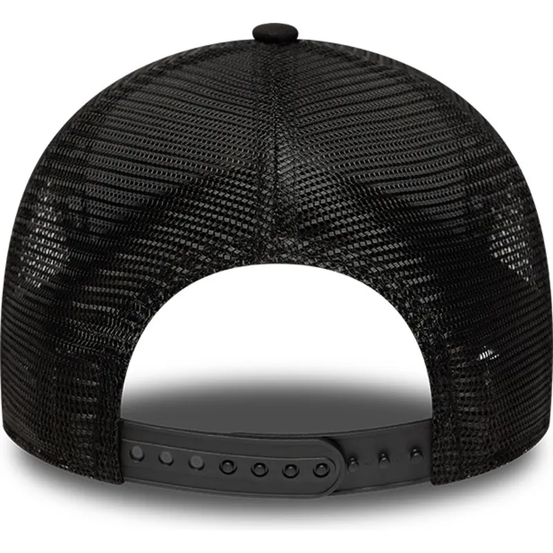 casquette-trucker-noire-9forty-m-crown-a-frame-chicago-bulls-nba-new-era