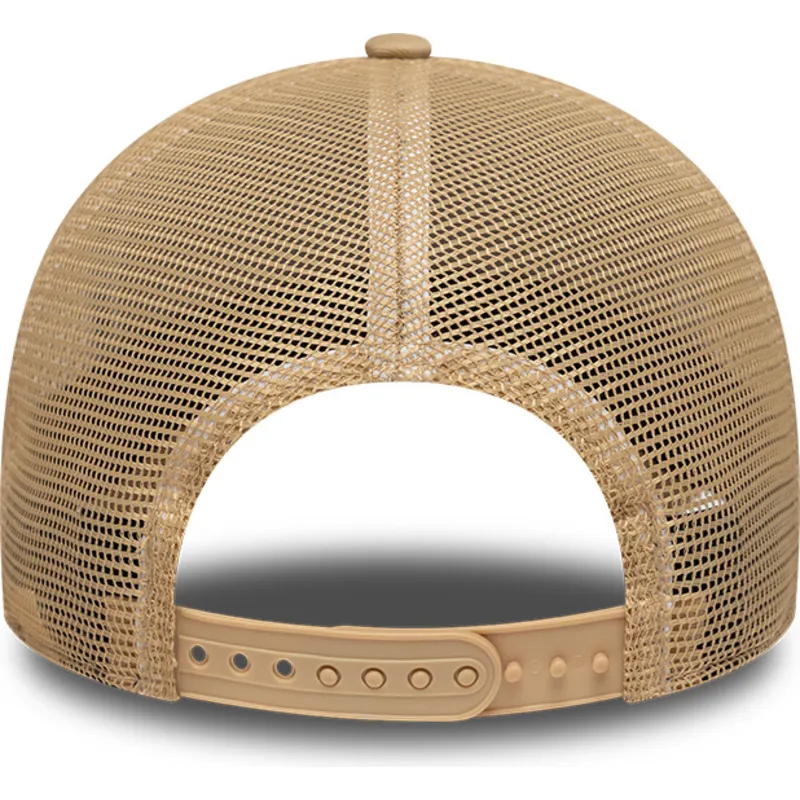 casquette-trucker-beige-9forty-m-crown-a-frame-los-angeles-lakers-nba-new-era