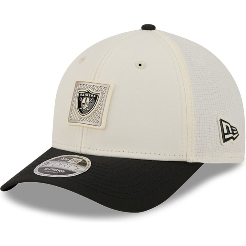 beige-und-schwarze-gebogene-snapback-kappe-9forty-m-crown-training-pack-2026-der-las-vegas-raiders-nfl-von-new-era