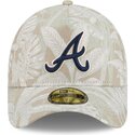 gorra-curva-beige-ajustada-59forty-a-frame-leafy-palm-de-atlanta-braves-mlb-de-new-era