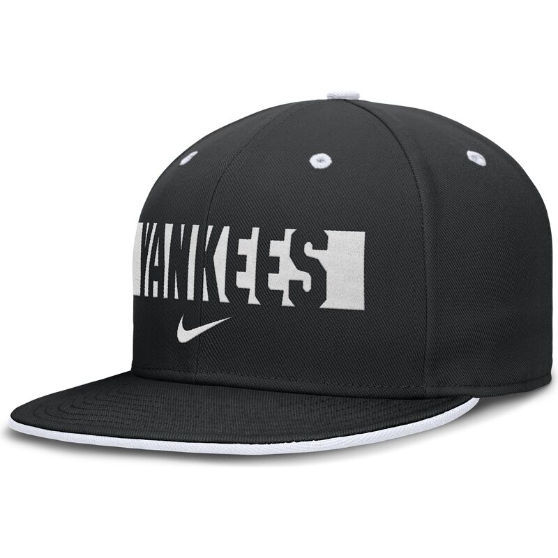 casquette-plate-noire-ajustee-primetime-dri-fit-true-structured-round-bill-new-york-yankees-mlb-nike casquette-plate-noire-ajustee-primetime-dri-fit-true-structured-round-bill-new-york-yankees-mlb-nike