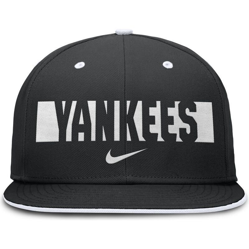 schwarze-flache-kappe-verstellbar-primetime-dri-fit-true-structured-round-bill-von-new-york-yankees-mlb-von-nike schwarze-flache-kappe-verstellbar-primetime-dri-fit-true-structured-round-bill-von-new-york-yankees-mlb-von-nike