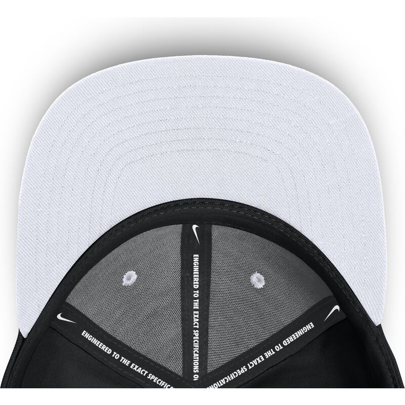 casquette-plate-noire-ajustee-primetime-dri-fit-true-structured-round-bill-new-york-yankees-mlb-nike casquette-plate-noire-ajustee-primetime-dri-fit-true-structured-round-bill-new-york-yankees-mlb-nike