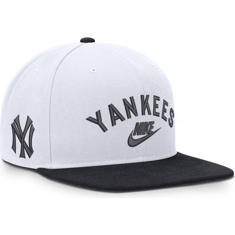 casquette-plate-blanche-et-bleue-marine-snapback-cooperstown-dri-fit-pro-structured-square-bill-nike casquette-plate-blanche-et-bleue-marine-snapback-cooperstown-dri-fit-pro-structured-square-bill-nike