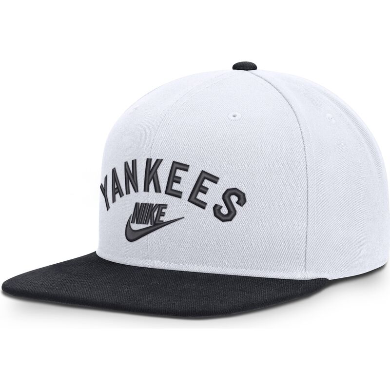 casquette-plate-blanche-et-bleue-marine-snapback-cooperstown-dri-fit-pro-structured-square-bill-nike casquette-plate-blanche-et-bleue-marine-snapback-cooperstown-dri-fit-pro-structured-square-bill-nike