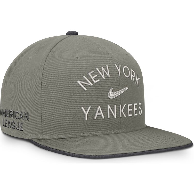 grune-flache-snapback-kappe-dri-fit-pro-structured-square-bill-der-new-york-yankees-mlb-von-nike grune-flache-snapback-kappe-dri-fit-pro-structured-square-bill-der-new-york-yankees-mlb-von-nike