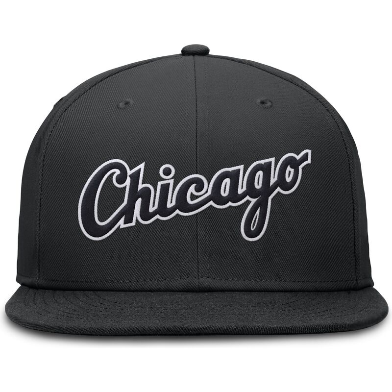schwarze-flache-fitted-kappe-dri-fit-true-structured-round-bill-der-chicago-white-sox-mlb-von-nike