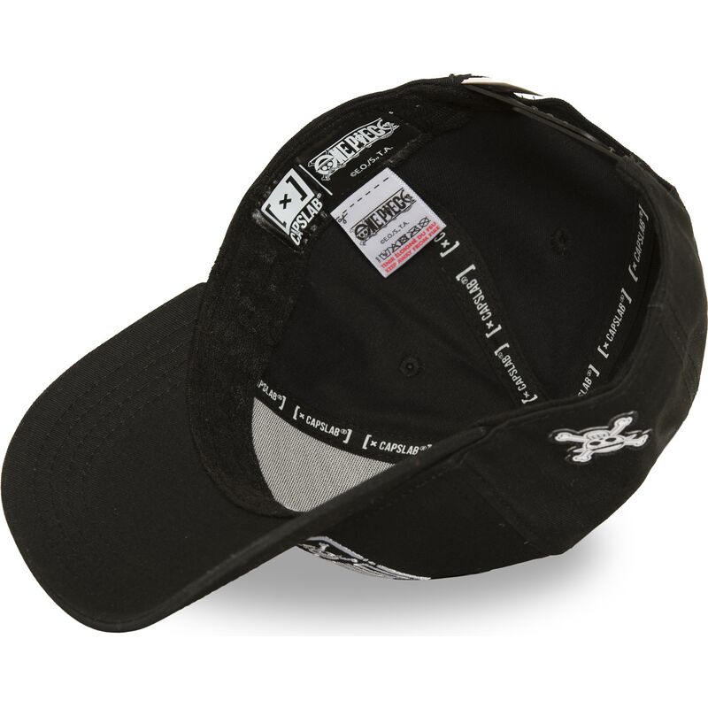 casquette-courbee-noire-snapback-op7-embb-one-piece-capslab