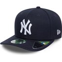 mutzen-gebogen-marineblau-snapback-9seventy-stretch-snap-player-replica-der-new-york-yankees-mlb-von-new-era