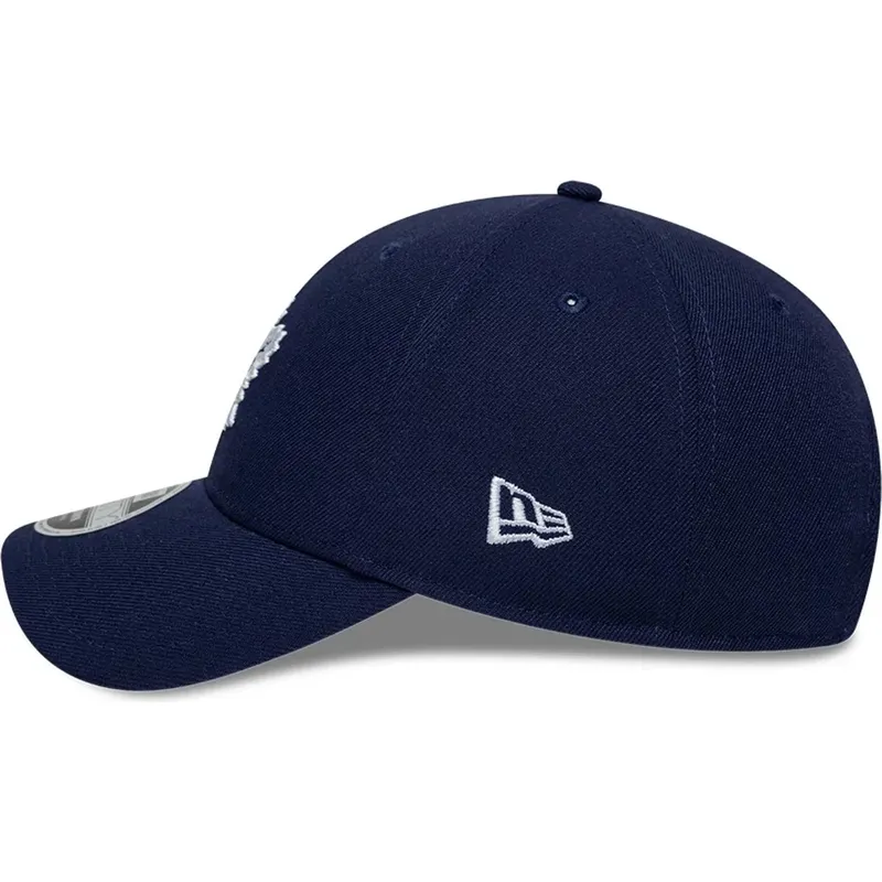 casquette-courbee-bleue-marine-snapback-9forty-m-crown-team-toronto-maple-leafs-nhl-new-era casquette-courbee-bleue-marine-snapback-9forty-m-crown-team-toronto-maple-leafs-nhl-new-era