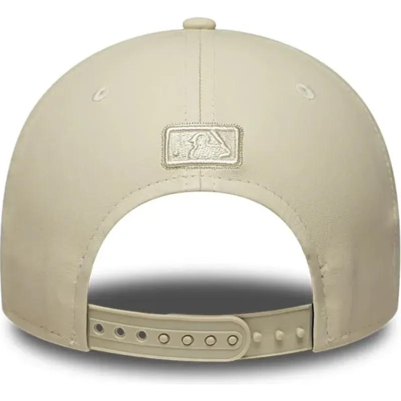 mutzen-gebogen-beige-snapback-9forty-m-crown-pu-diamante-der-los-angeles-dodgers-mlb-von-new-era mutzen-gebogen-beige-snapback-9forty-m-crown-pu-diamante-der-los-angeles-dodgers-mlb-von-new-era