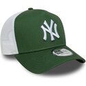 mutzen-gebogen-grun-snapback-a-frame-league-essential-der-new-york-yankees-mlb-von-new-era