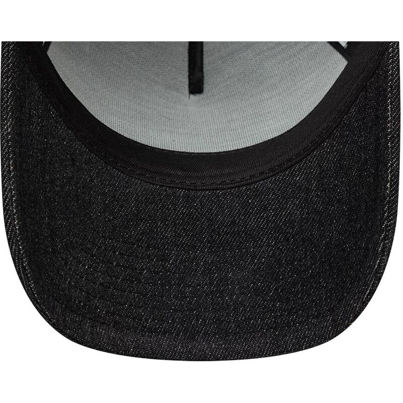 mutzen-gebogen-schwarz-snapback-a-frame-patch-denim-von-new-era