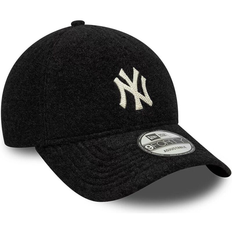 casquette-courbee-noire-snapback-9forty-winter-borg-new-york-yankees-mlb-new-era