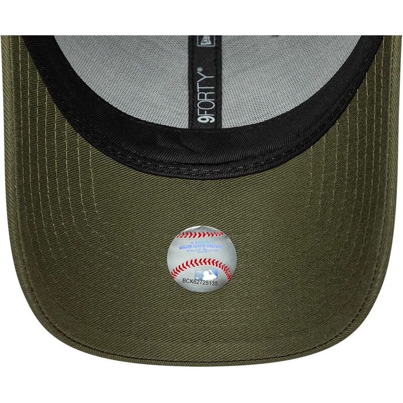 mutzen-gebogen-grun-verstellbares-band-9forty-outline-camo-der-new-york-yankees-mlb-von-new-era mutzen-gebogen-grun-verstellbares-band-9forty-outline-camo-der-new-york-yankees-mlb-von-new-era