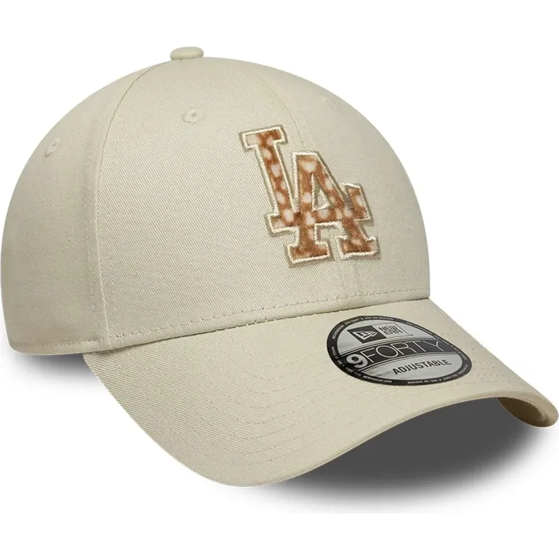 casquette-courbee-beige-ajustable-avec-logo-marron-9forty-faux-pony-infill-los-angeles-dodgers-mlb-new-era casquette-courbee-beige-ajustable-avec-logo-marron-9forty-faux-pony-infill-los-angeles-dodgers-mlb-new-era