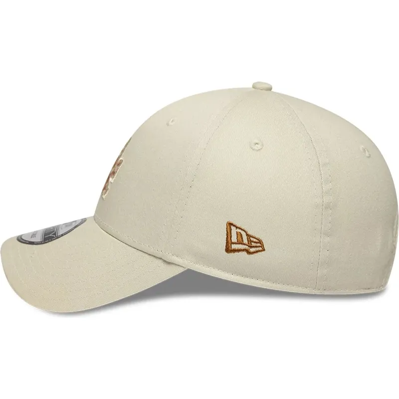 casquette-courbee-beige-ajustable-avec-logo-marron-9forty-faux-pony-infill-los-angeles-dodgers-mlb-new-era casquette-courbee-beige-ajustable-avec-logo-marron-9forty-faux-pony-infill-los-angeles-dodgers-mlb-new-era