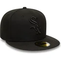 casquette-plate-noire-ajustee-avec-logo-noir-59fifty-chicago-white-sox-mlb-new-era