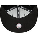 casquette-plate-noire-ajustee-avec-logo-noir-59fifty-chicago-white-sox-mlb-new-era