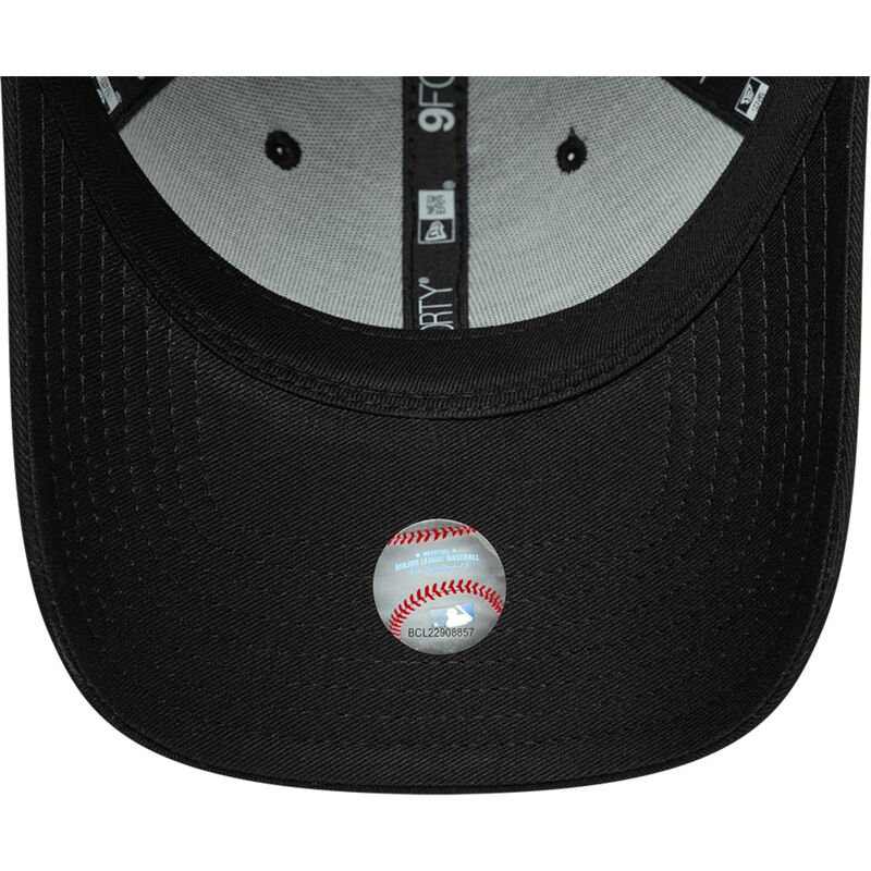 mutzen-gebogen-schwarz-verstellbares-band-9forty-league-essential-der-detroit-tigers-mlb-von-new-era mutzen-gebogen-schwarz-verstellbares-band-9forty-league-essential-der-detroit-tigers-mlb-von-new-era