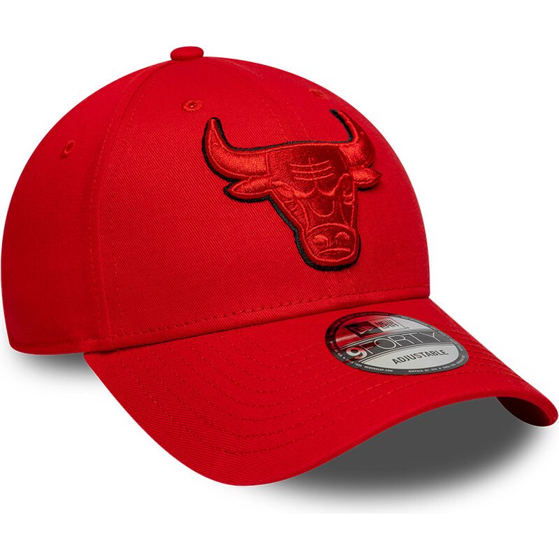 mutzen-gebogen-rot-verstellbares-band-9forty-outline-der-chicago-bulls-nba-von-new-era