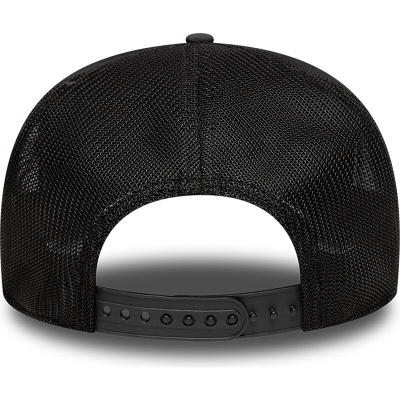 mutzen-gebogen-tarnung-snapback-9seventy-stretch-snap-der-valentino-rossi-vr46-motogp-von-new-era mutzen-gebogen-tarnung-snapback-9seventy-stretch-snap-der-valentino-rossi-vr46-motogp-von-new-era