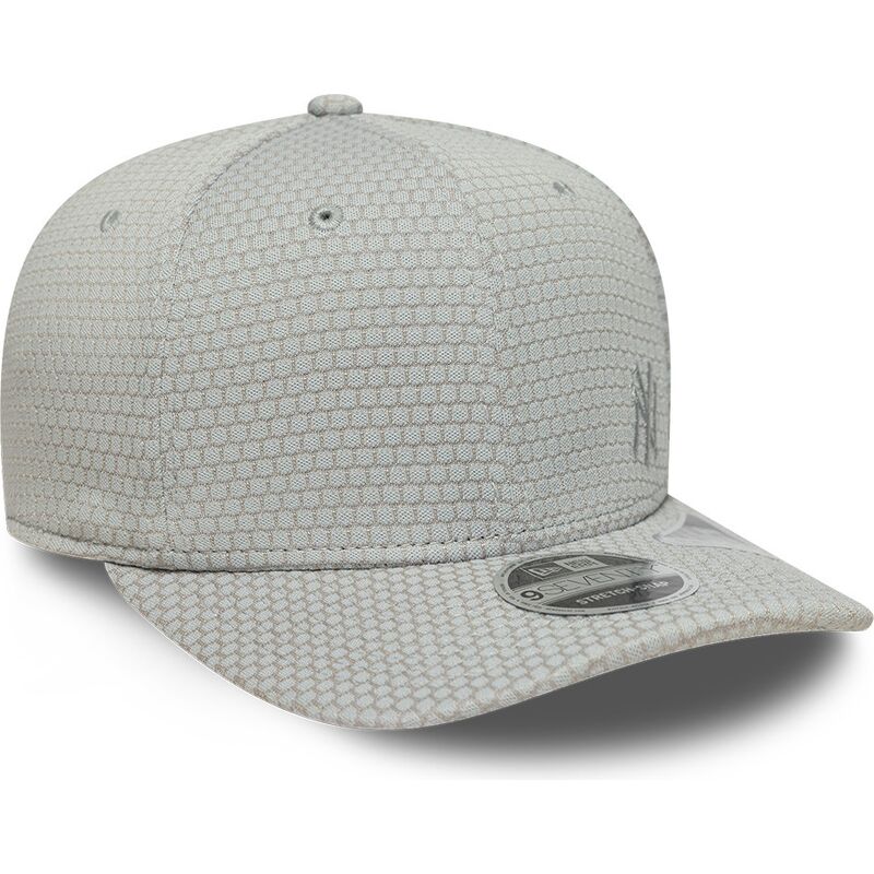 casquette-courbee-grise-snapback-avec-logo-grise-9seventy-stretch-snap-mesh-flawless-new-york-yankees-mlb-new-era casquette-courbee-grise-snapback-avec-logo-grise-9seventy-stretch-snap-mesh-flawless-new-york-yankees-mlb-new-era