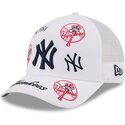casquette-trucker-blanche-9forty-m-crown-a-frame-all-over-new-york-yankees-mlb-new-era