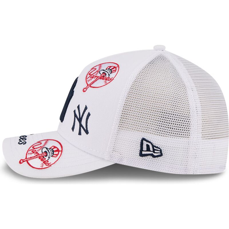 casquette-trucker-blanche-9forty-m-crown-a-frame-all-over-new-york-yankees-mlb-new-era casquette-trucker-blanche-9forty-m-crown-a-frame-all-over-new-york-yankees-mlb-new-era