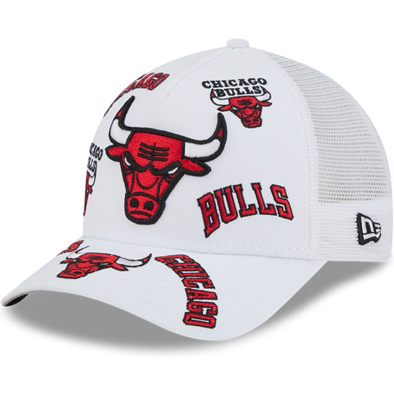 mutzen-gebogen-weiss-snapback-9forty-m-crown-a-frame-all-over-der-chicago-bulls-nba-von-new-era